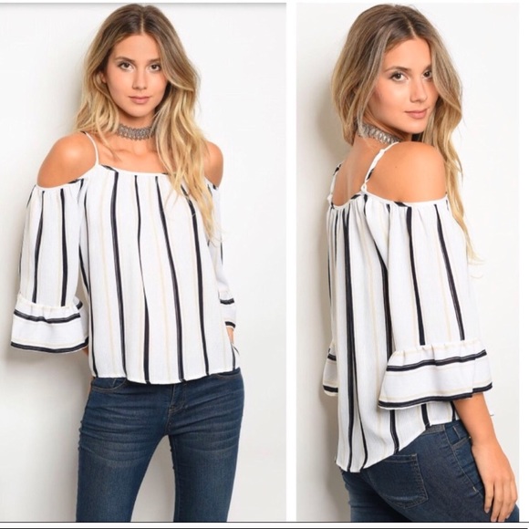 Off the shoulder striped top - Picture 2 of 4